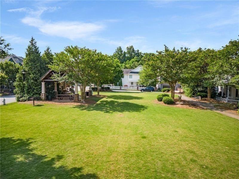 Dupont Commons Dr Nw, Atlanta, GA 30318