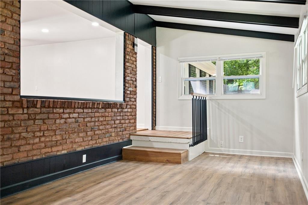 Rollingwood Ln Se, Atlanta, GA 30316