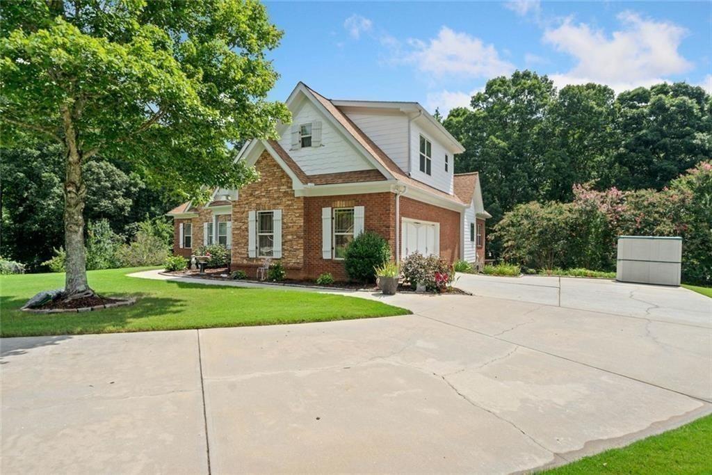 Spruce Lake Dr, Dacula, GA 30019