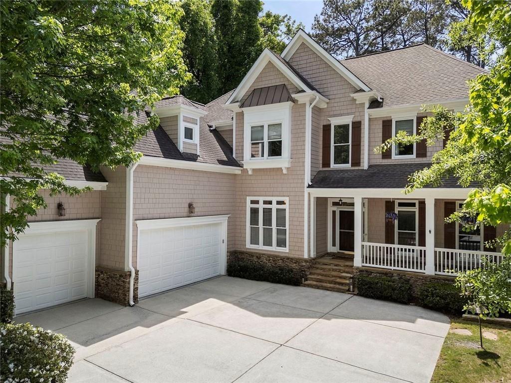 Lakeview Dr, Tucker, GA 30084