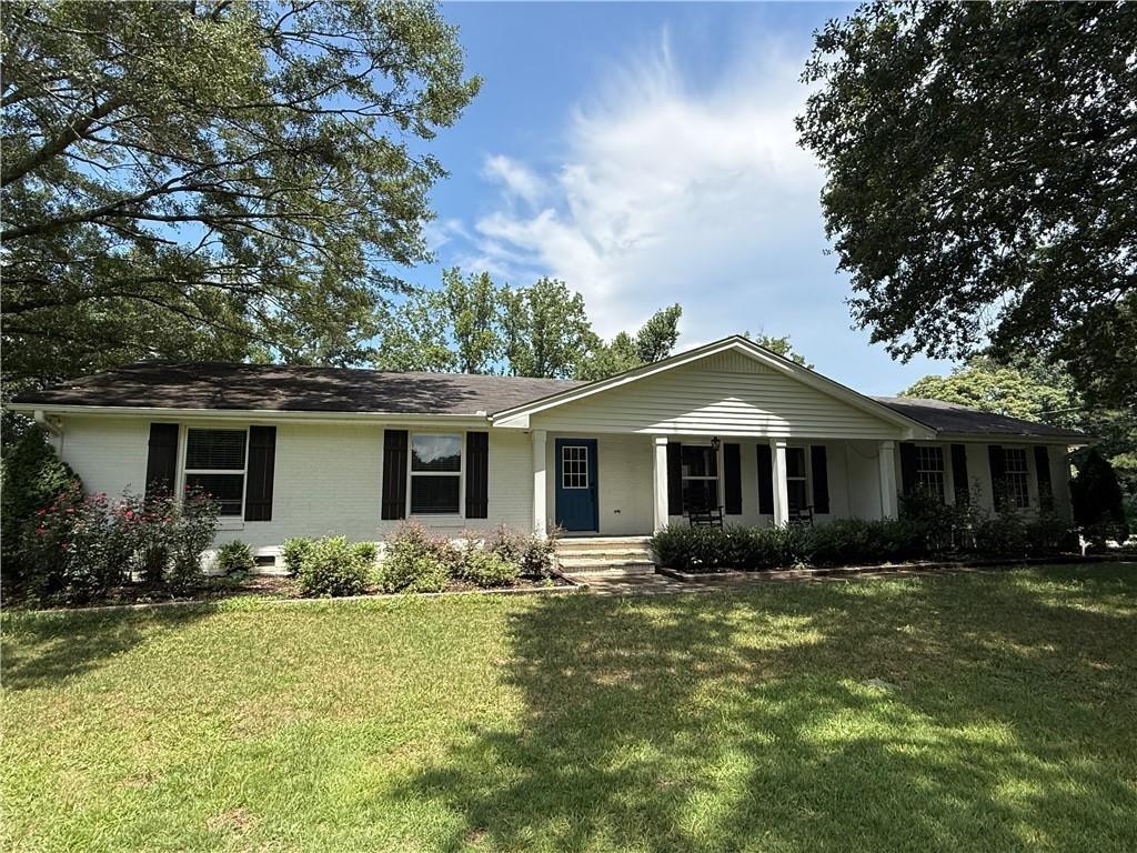 Bart Manous Rd, Canton, GA 30115