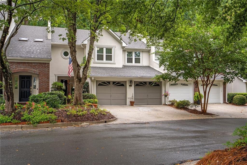 River Oaks Pl, Sandy Springs, GA 30327