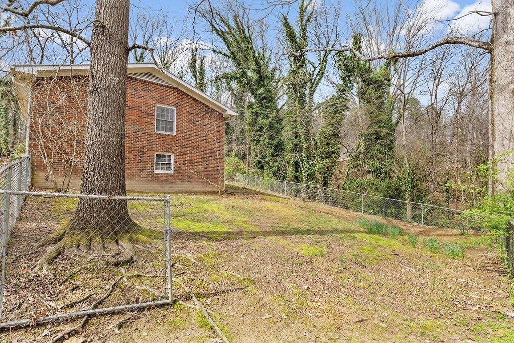 Hammond Dr, Summerville, GA 30747