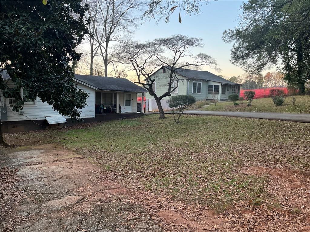 Carver Dr, Atlanta, GA 30360