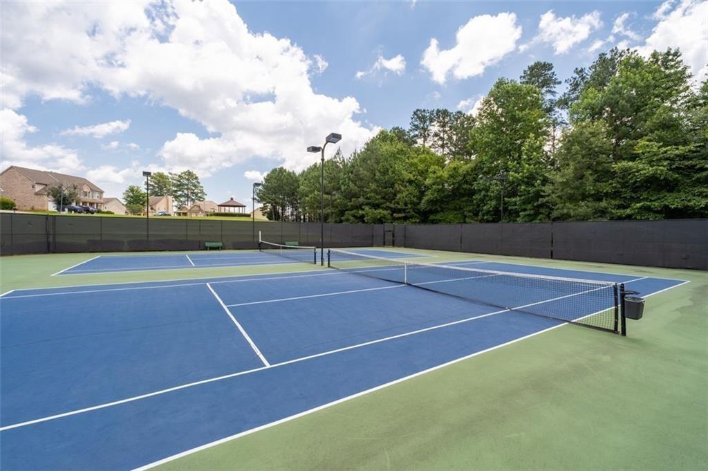 Shady Maple Dr, Lithonia, GA 30038