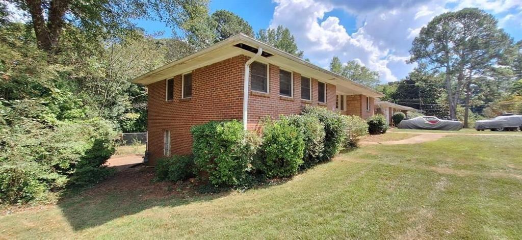 Brookfield Ln, Decatur, GA 30032