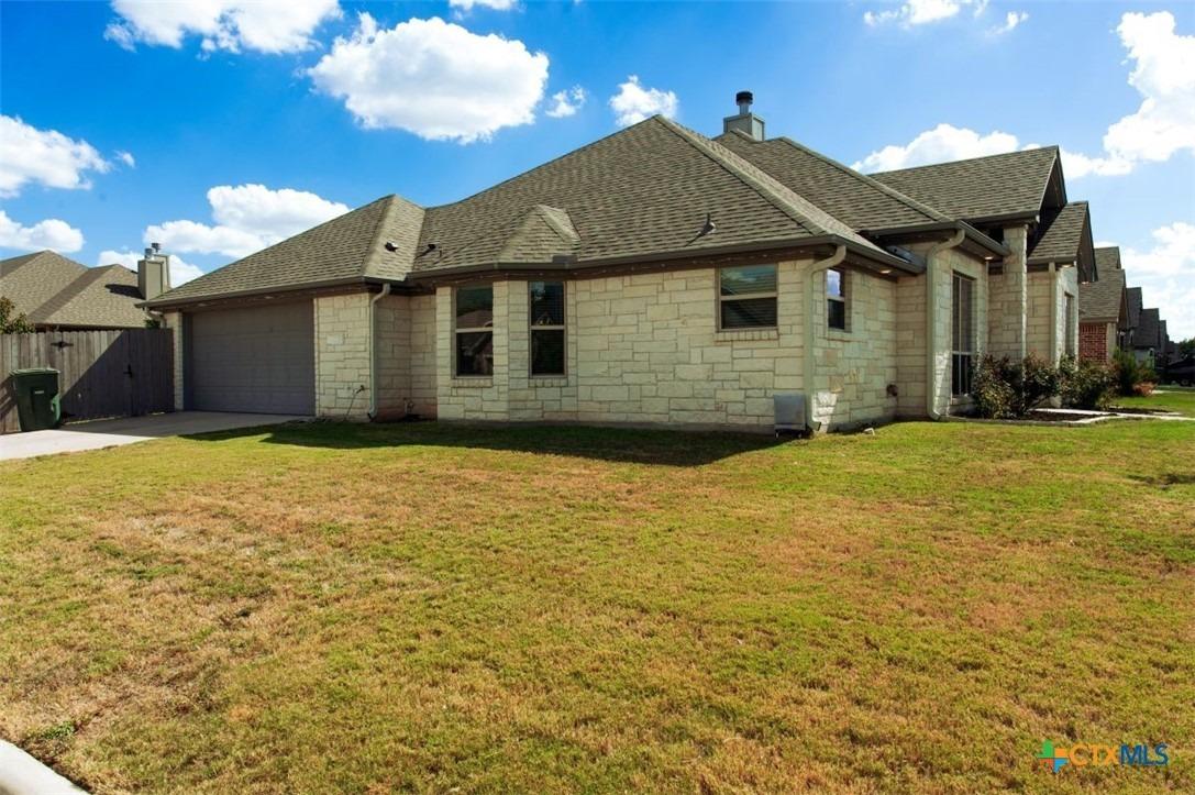 Emerald Dove Dr, Temple, TX 76502