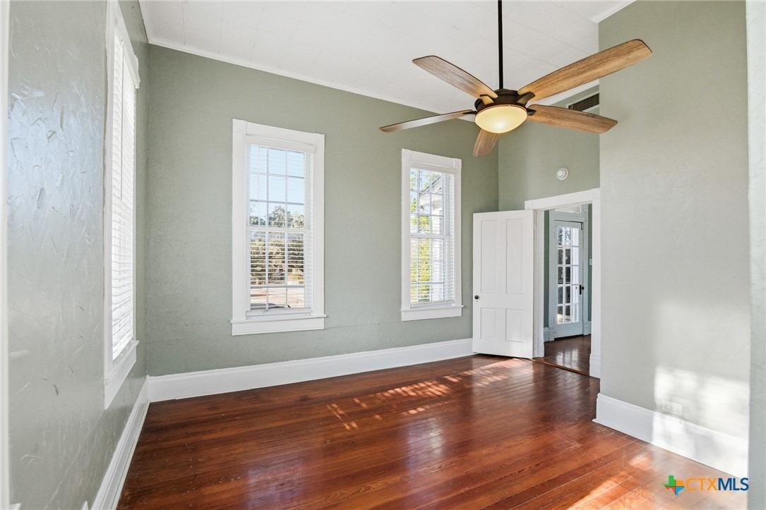 Lavaca St, Yoakum, TX 77995