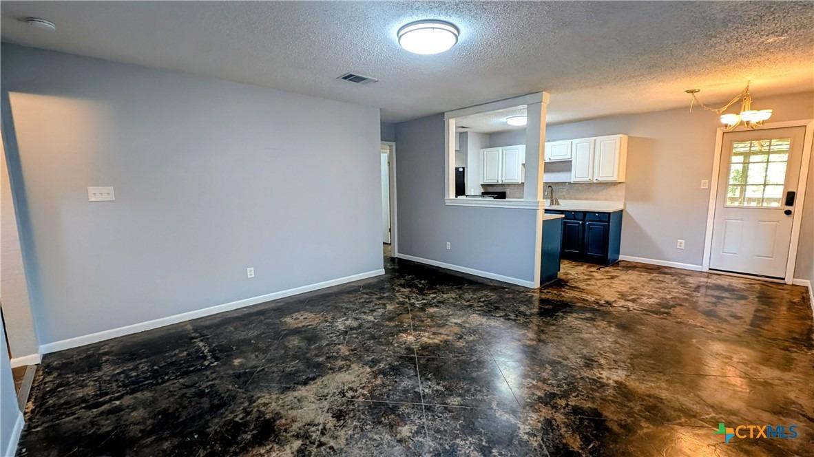 Marlton St, San Marcos, TX 78666