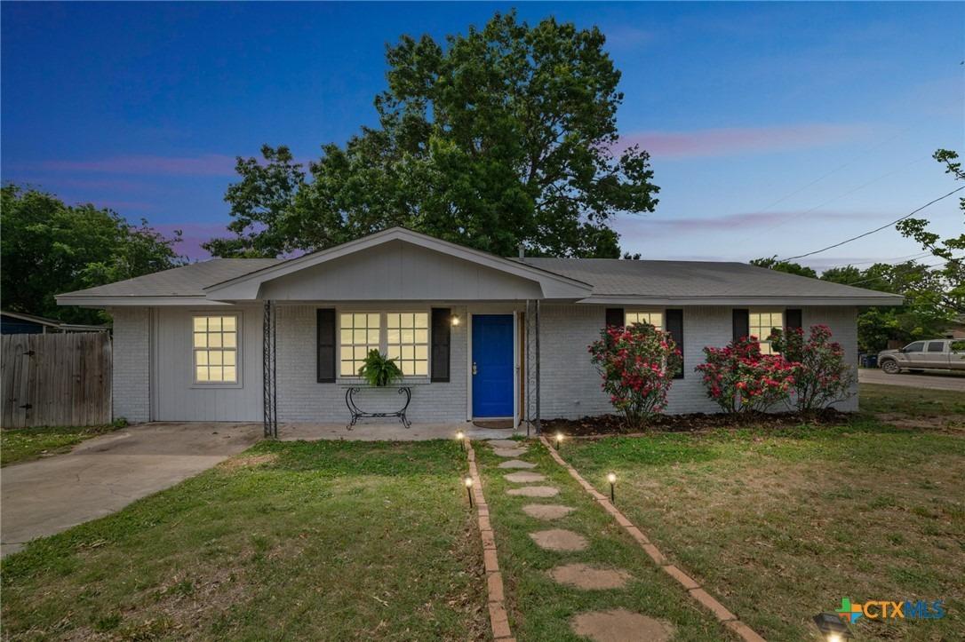 E Johnson St, Burnet, TX 78611