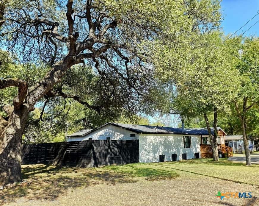 W Avenue A, Belton, TX 76513