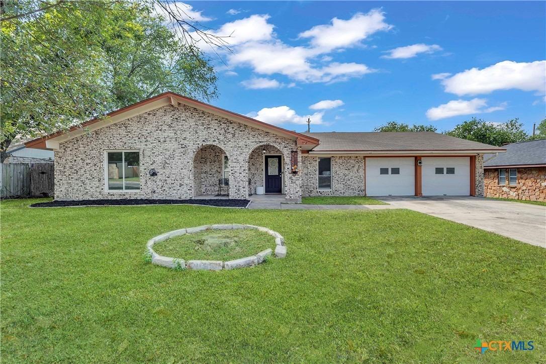 Cottonwood Dr, Harker Heights, TX 76548