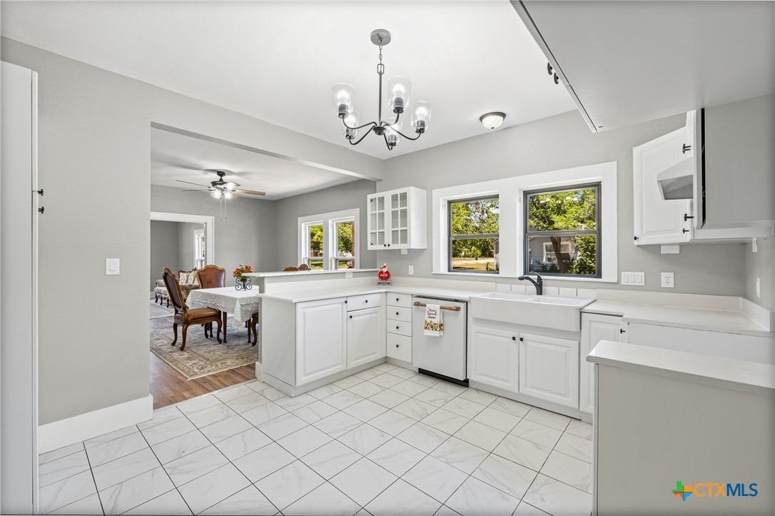 N Beal St, Belton, TX 76513