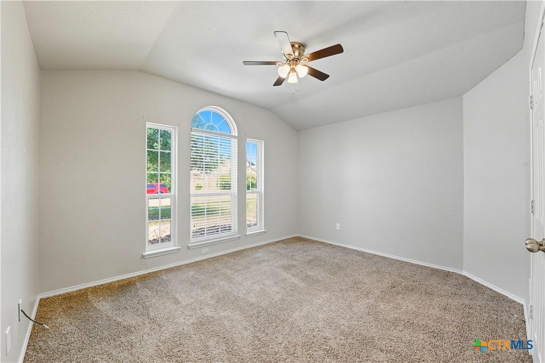 Starlight Dr, Temple, TX 76502