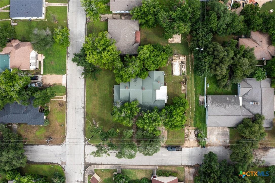 E Davilla Ave, Rockdale, TX 76567