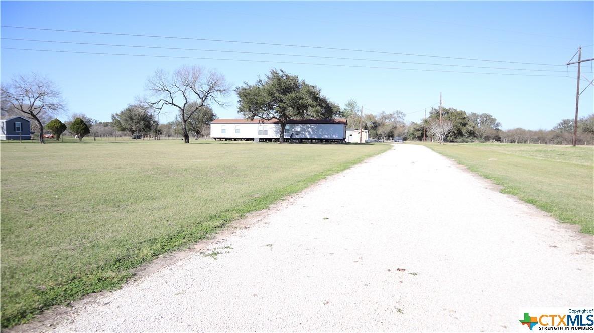 Hunters Cir, Victoria, TX 77905