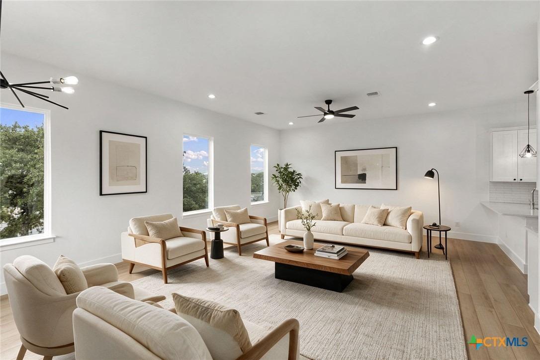 Magnolia Cir, Boerne, TX 78006