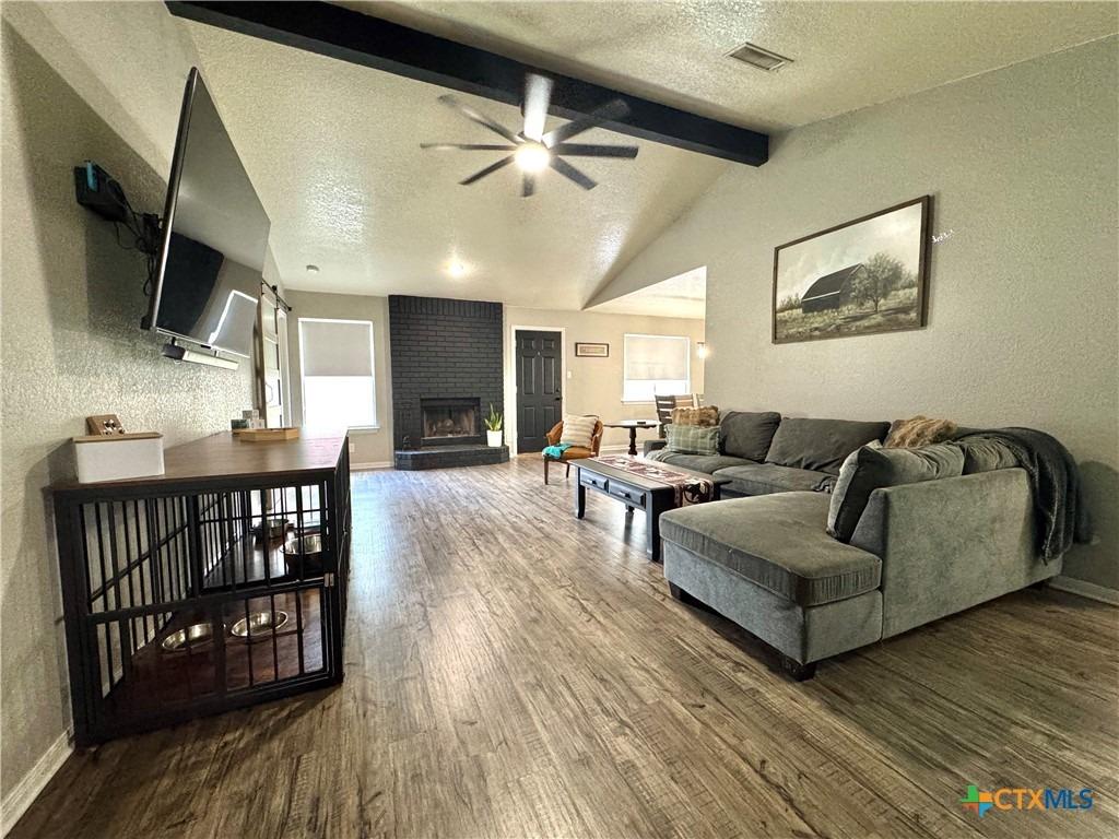 Dusk Dr, Killeen, TX 76543