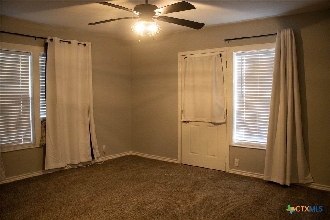 N 4th St, Lometa, TX 76853