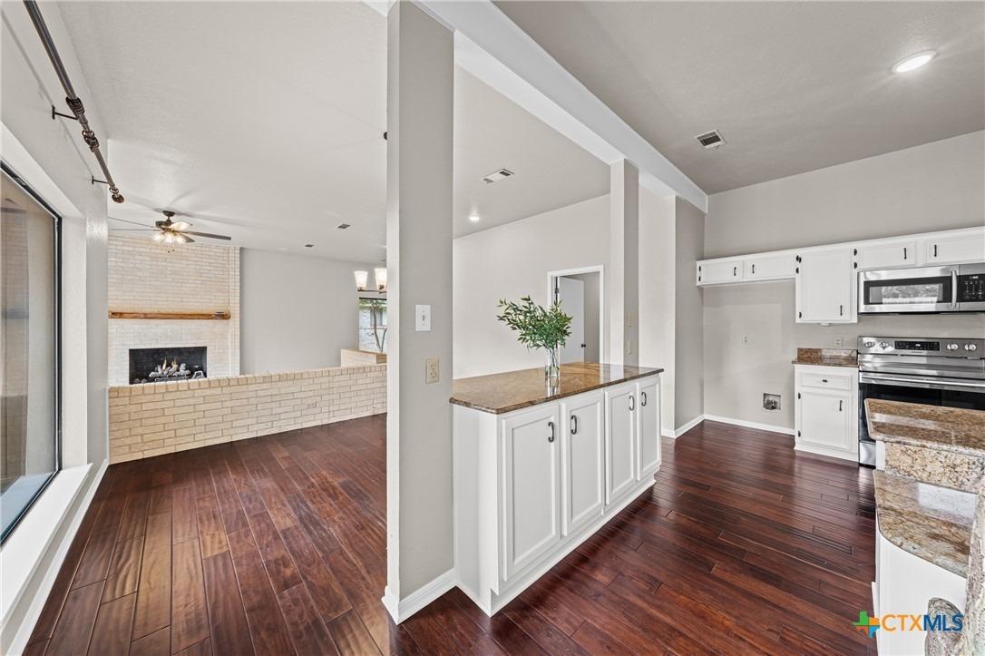 Canyon Creek Dr, Temple, TX 76502