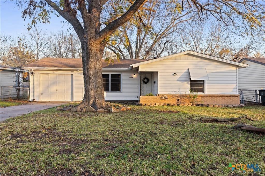 S 19th St, Temple, TX 76504