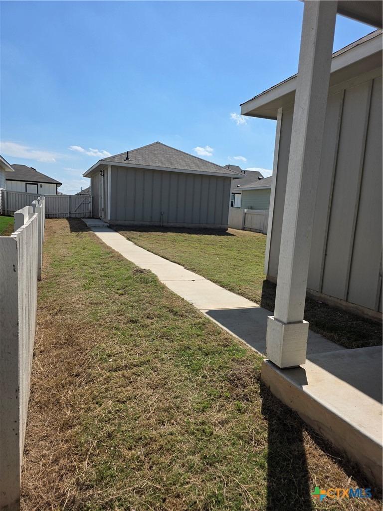Hortus Dr, Kyle, TX 78640