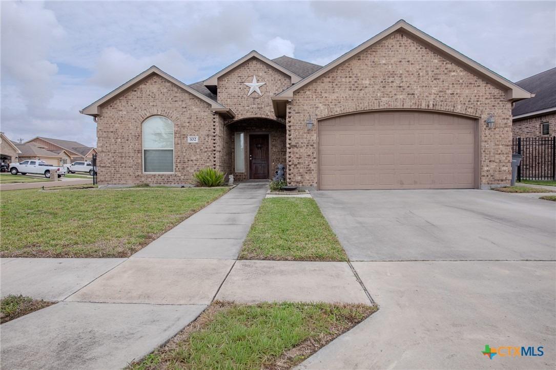 Luke Ct, Victoria, TX 77904