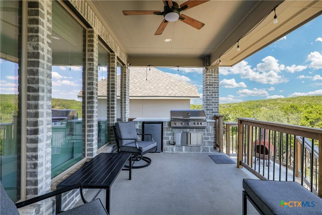 Sidehill Lie, San Antonio, TX 78261