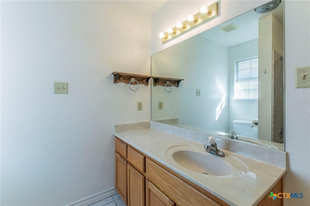 Granex Dr, Killeen, TX 76542
