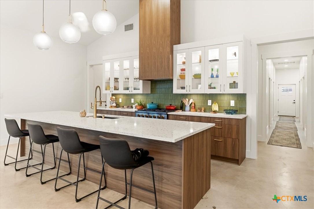 Montell Rd, Wimberley, TX 78676