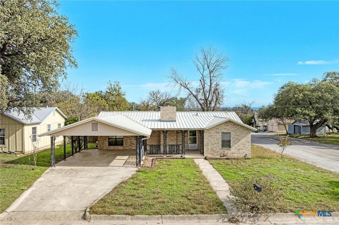 N Ridge St, Lampasas, TX 76550