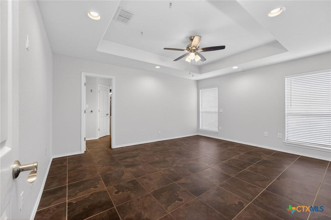 Yorktown, Pleasanton, TX 78064