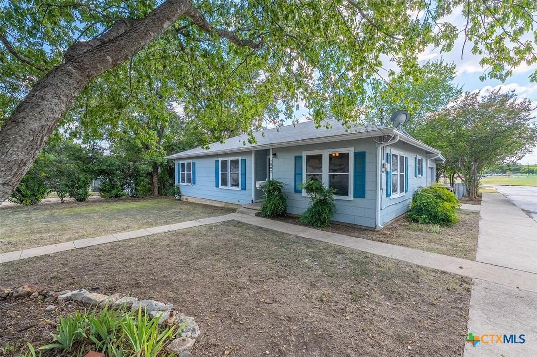 Vine St, Georgetown, TX 78626