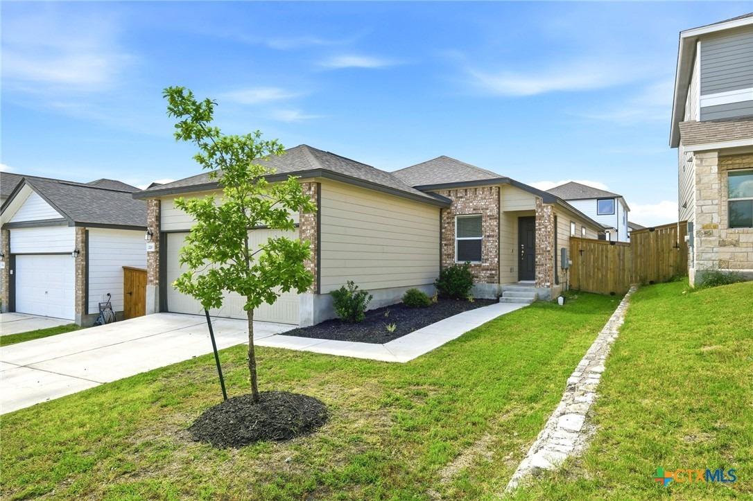 Lucky Texan Rd, Jarrell, TX 76537