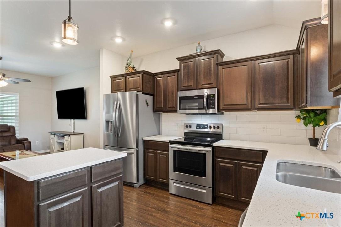 Lake Park Rd, Belton, TX 76513
