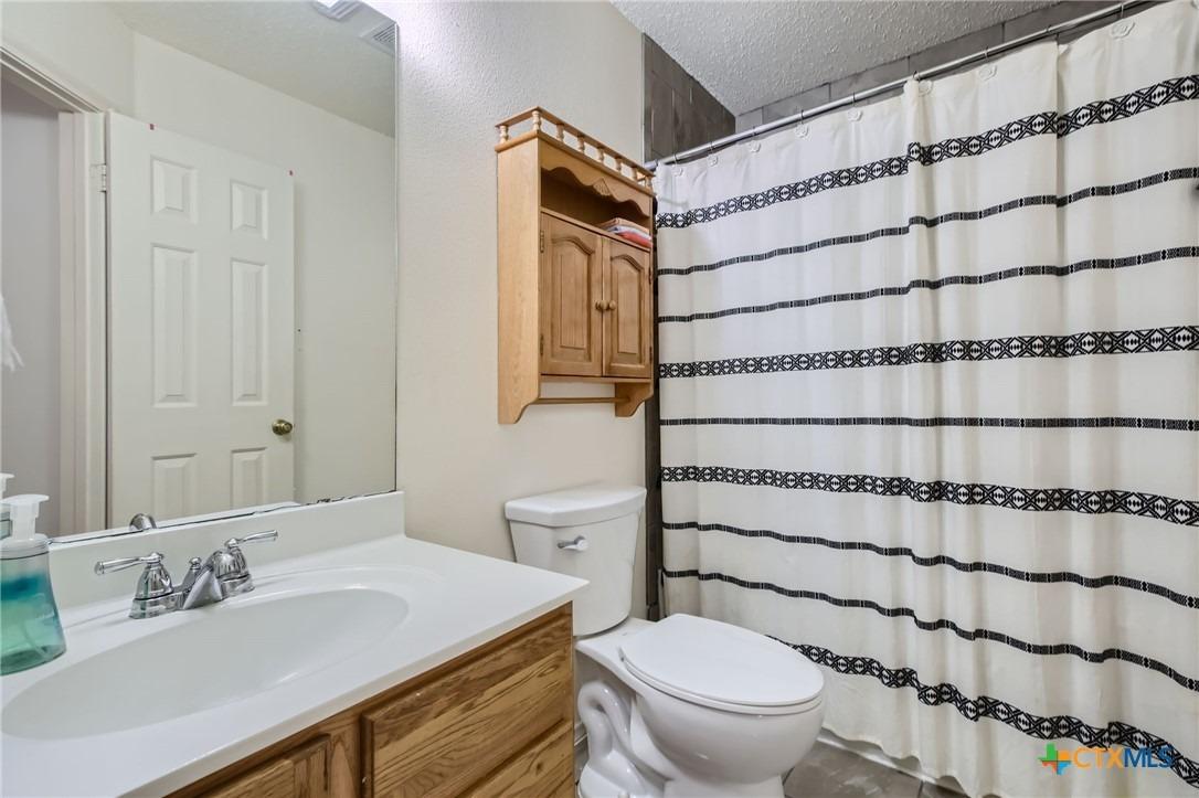 Stone Trl, New Braunfels, TX 78130