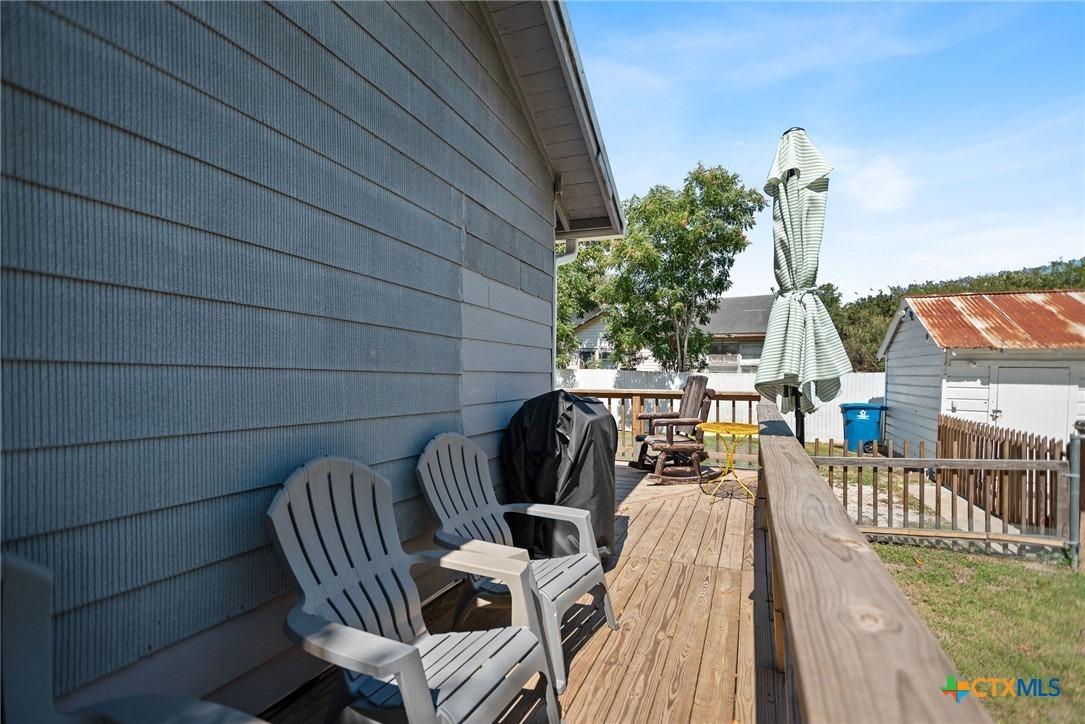 Randle St, Port Lavaca, TX 77979