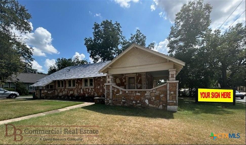 N Main St, Belton, TX 76513