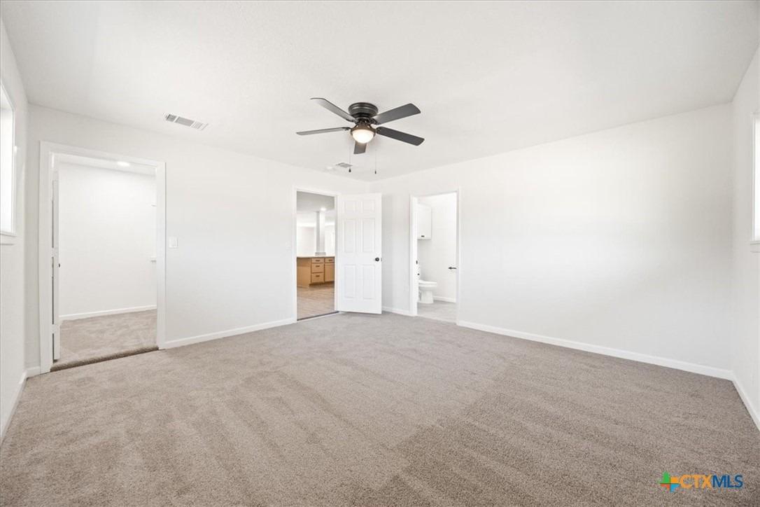 Oriole Dr, New Braunfels, TX 78130