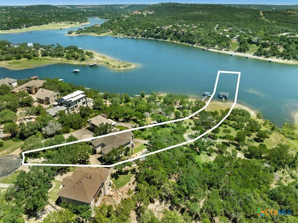 Crystal Cv, Jonestown, TX 78645