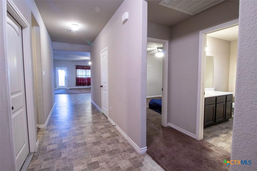 Molly Dyer Dr, Killeen, TX 76549
