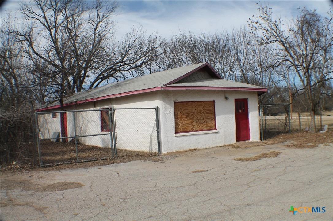 W Commerce St, Brownwood, TX 76801