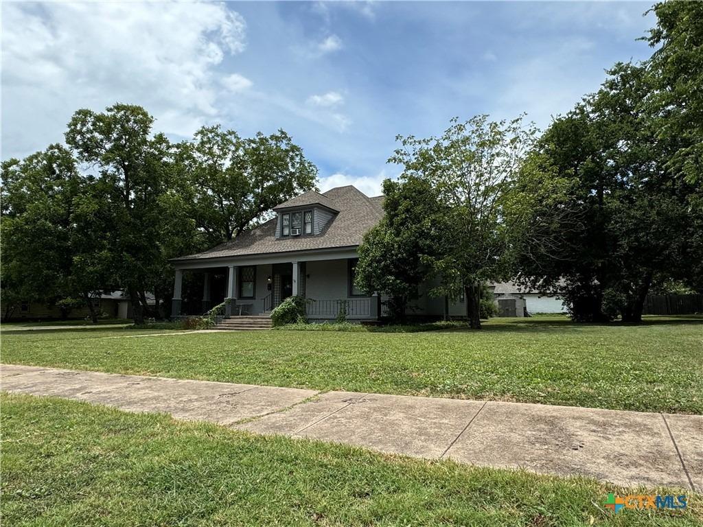 N Penelope St, Belton, TX 76513