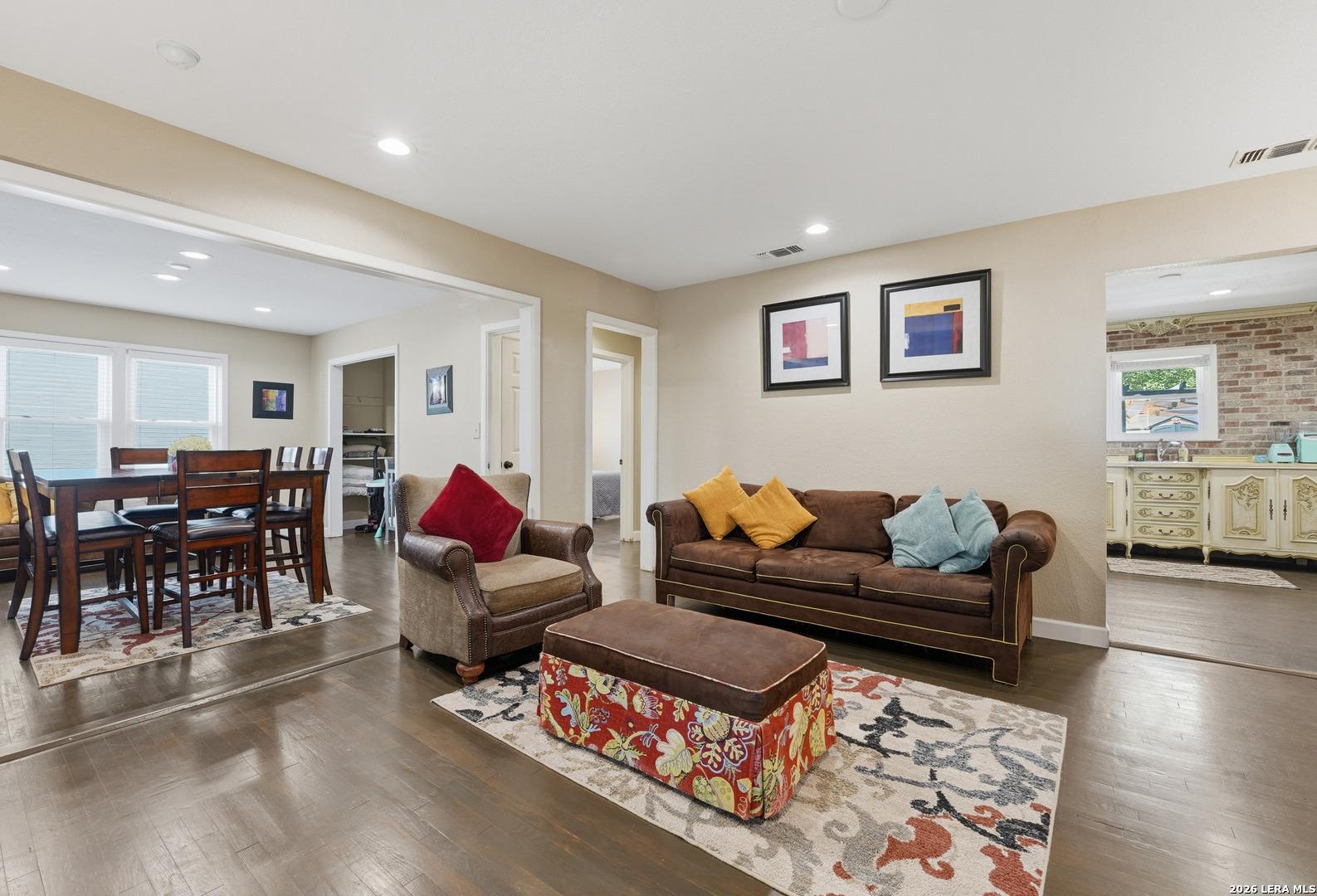 S Academy Ave, New Braunfels, TX 78130