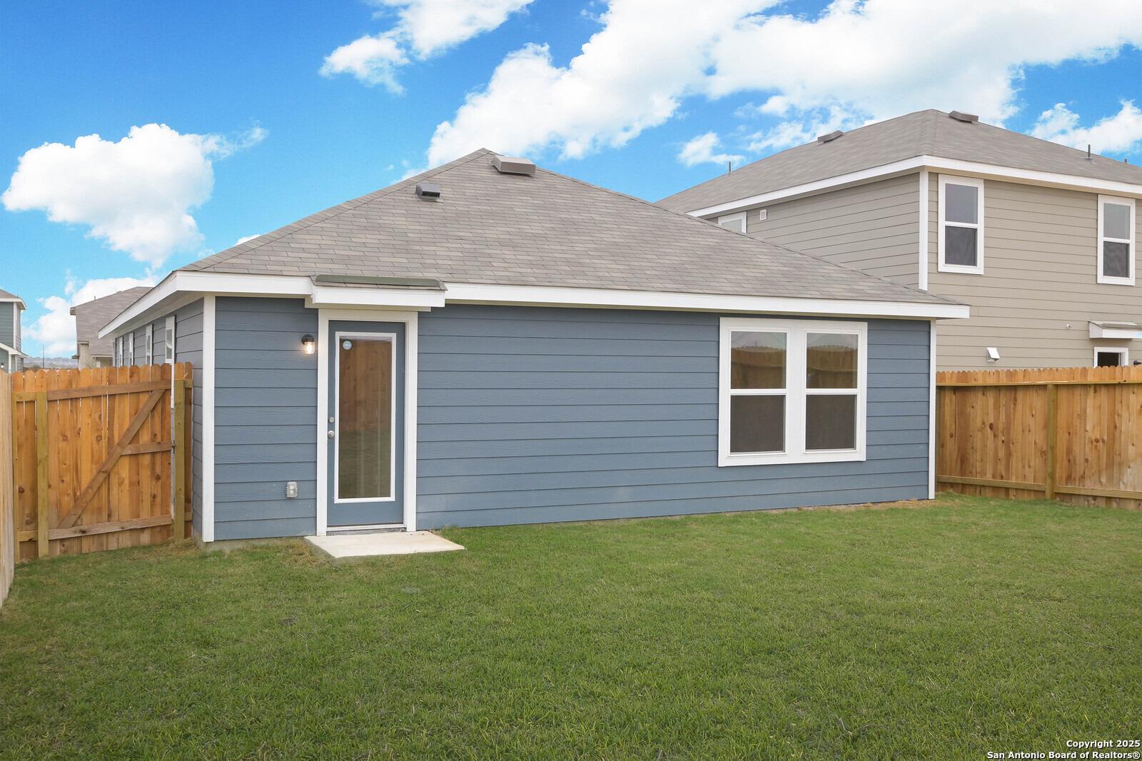 Redhawk Loop, San Antonio, TX 78222