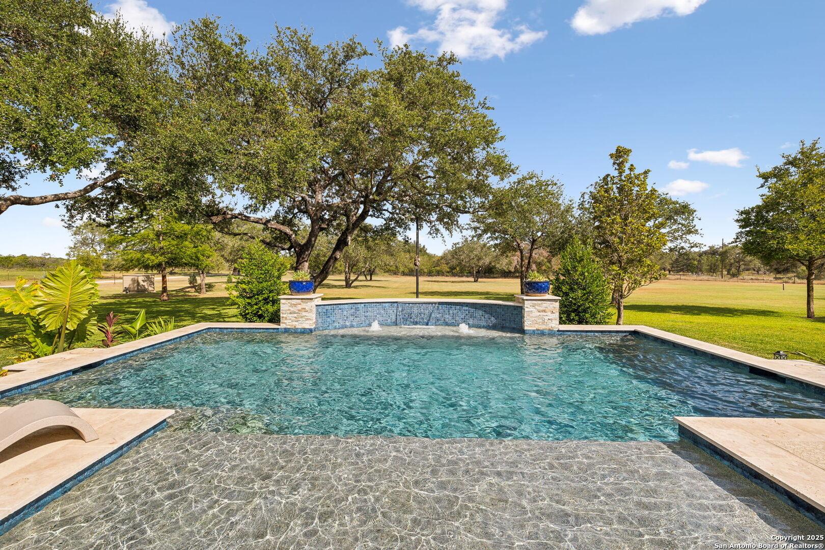 Fm 3006, Pleasanton, TX 78064