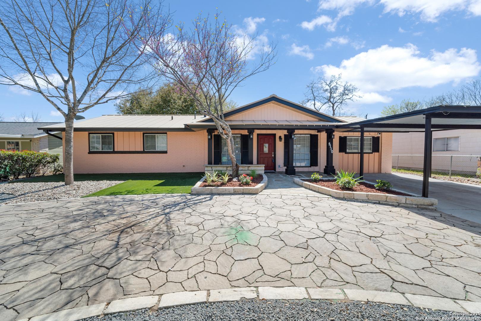 Village Row, San Antonio, TX 78218