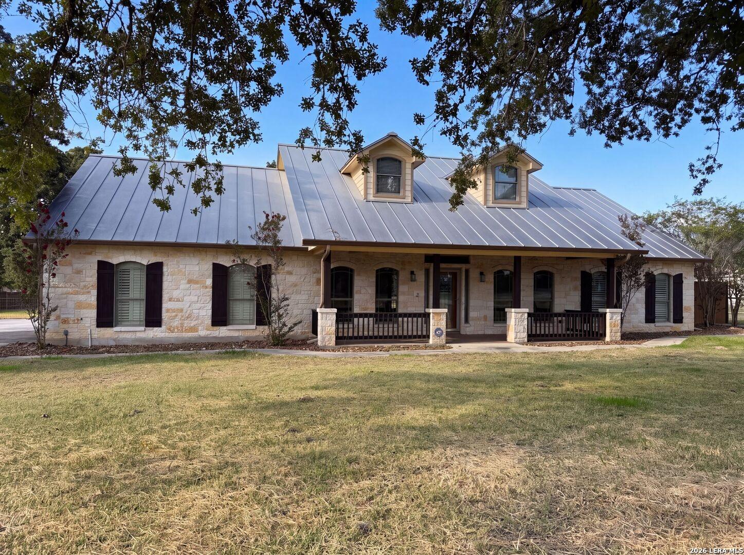 Vintage Ranch Cir, La Vernia, TX 78121