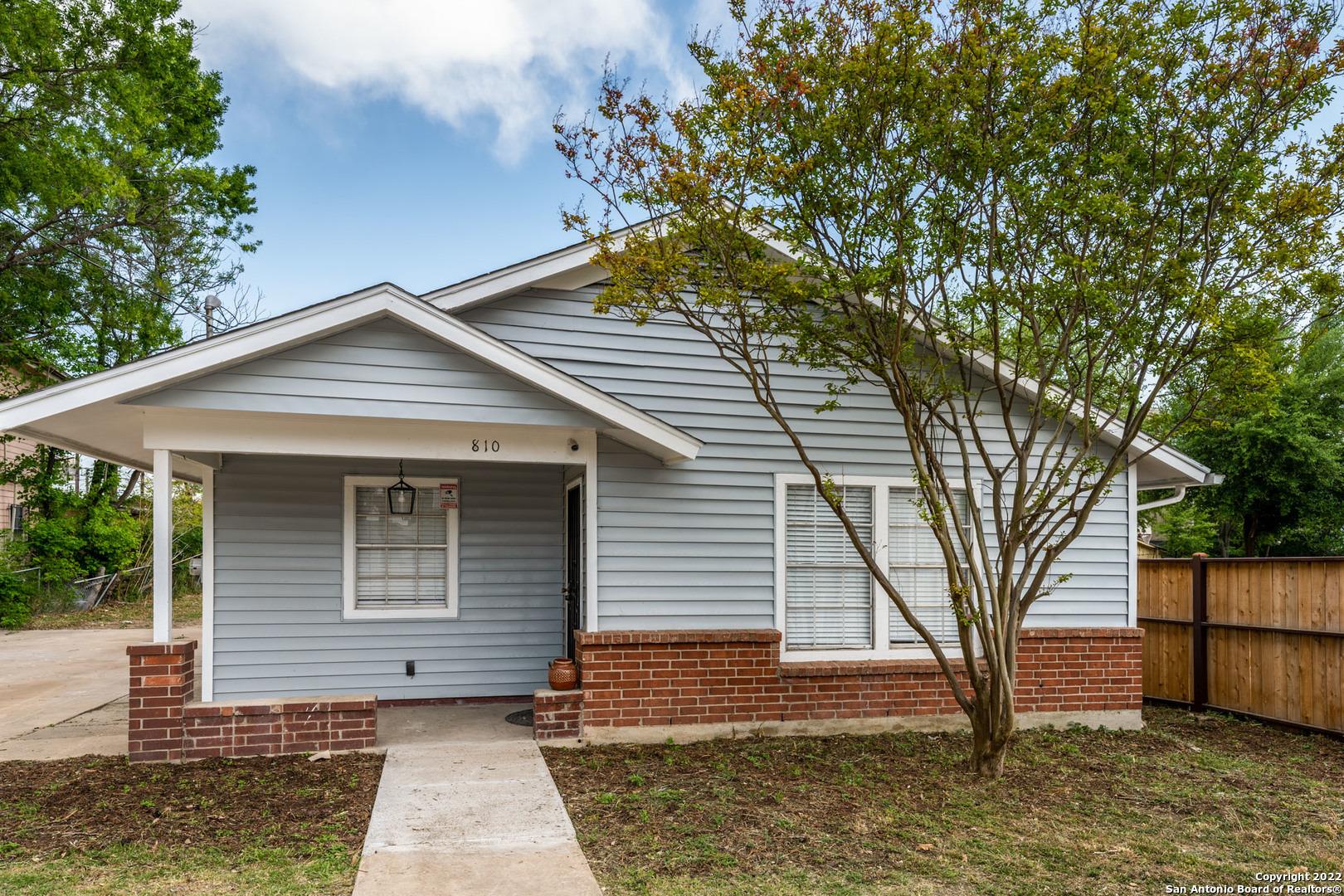 E Euclid Ave, San Antonio, TX 78212