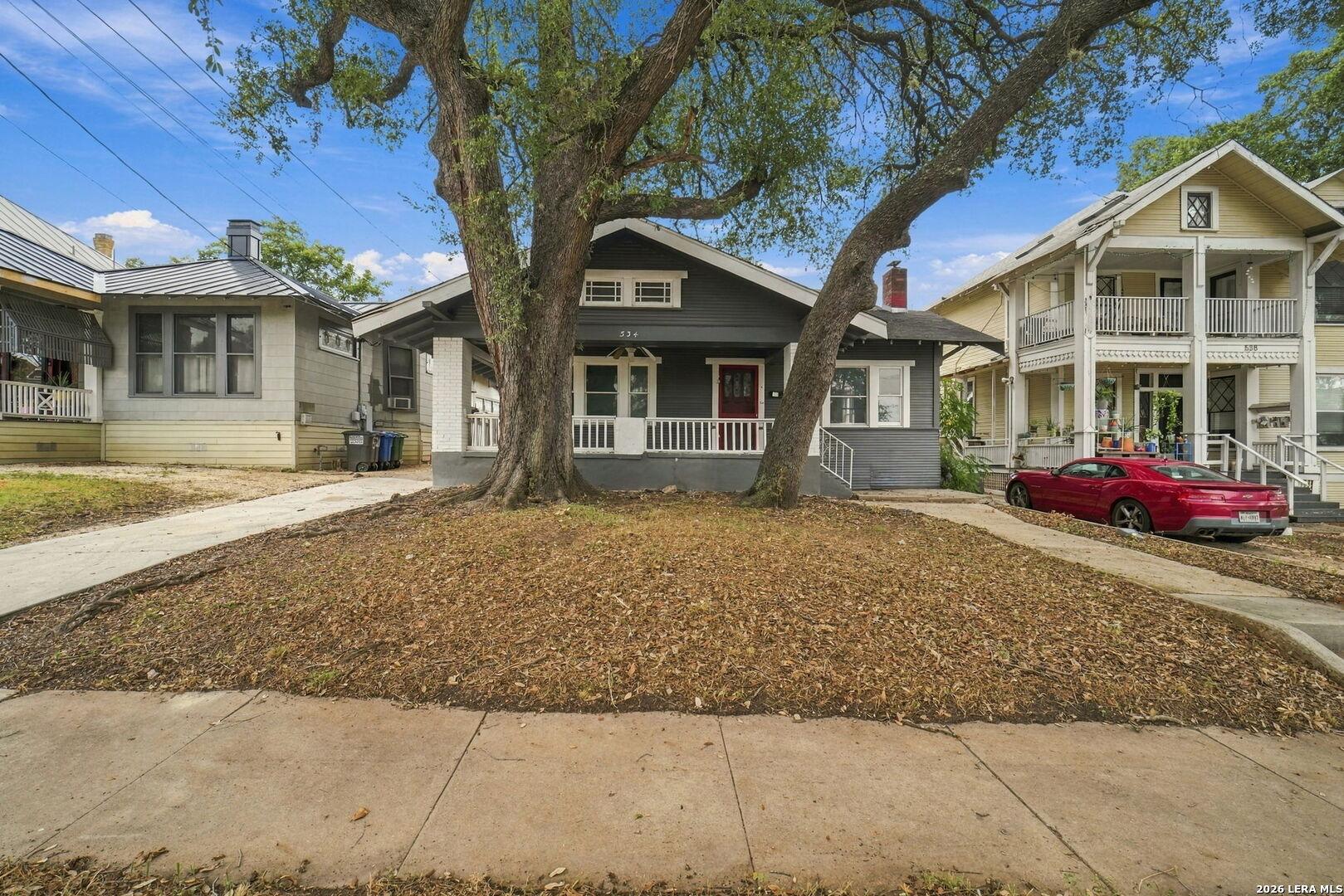W Magnolia Ave, San Antonio, TX 78212